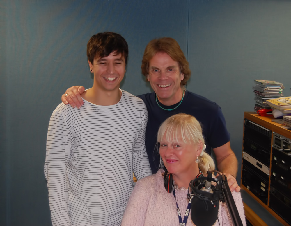 BBC Radio Guernsey 27th October 2015 (Rick with Ollie Guillou and Jenny Kendal-Tobias)